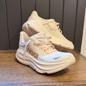 Hoka Bondi 9